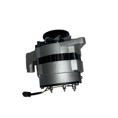 XINCHAI 4D27G31 इंजन 4D27T30-52000-18 JFWZ17P-1B के लिए गारंटीकृत फोर्कलिफ्ट अल्टरनेटर